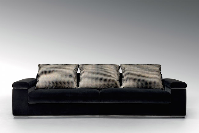 Hudson Sofa Front | © Fendi
